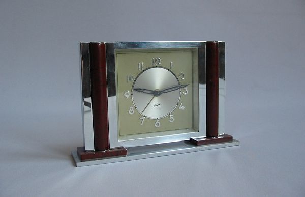 Modernist Art deco Jaz clock.