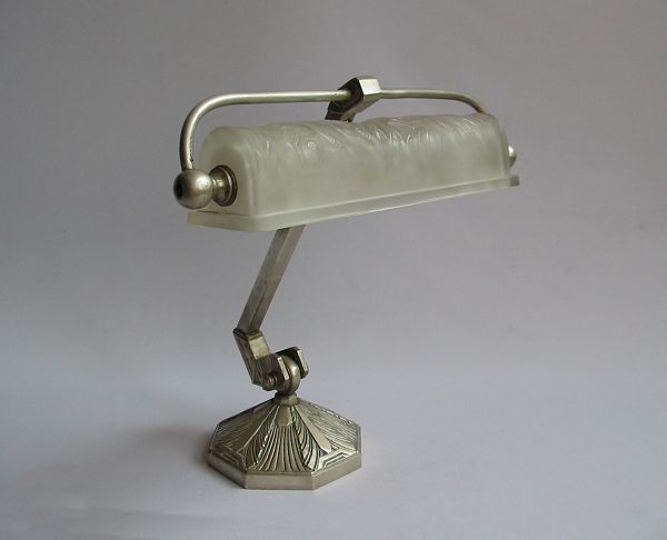 Art deco Schneider glass and Bronze foot lamp