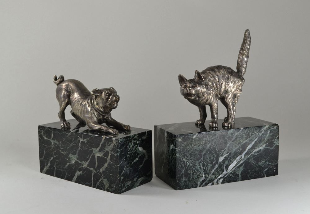 L. Riché bookends. Dog & Cat. Bronze.