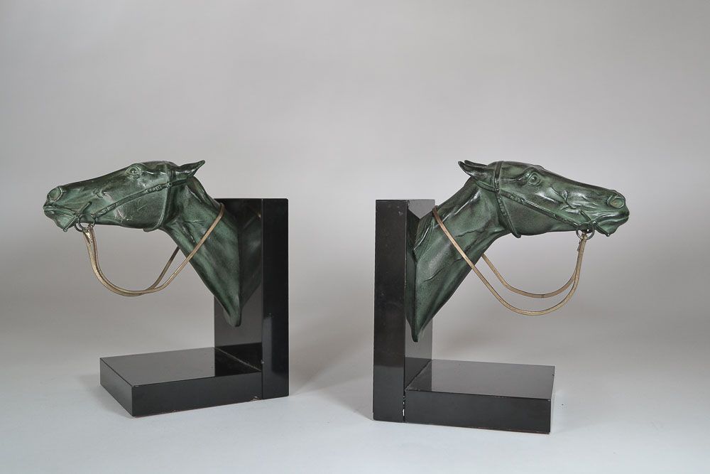  Bookends pair with horses.