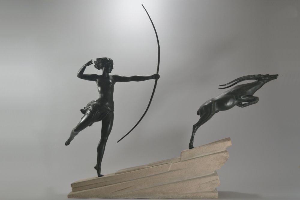 Large 1 meter Atalante diana. Max Le Verrier