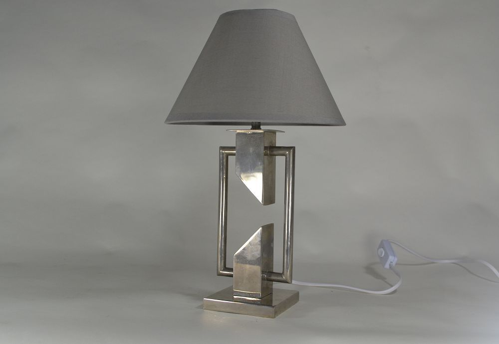 1930 modernist lamp