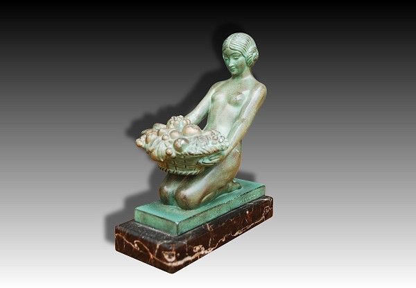 Art deco paper weight Max LeVerrier