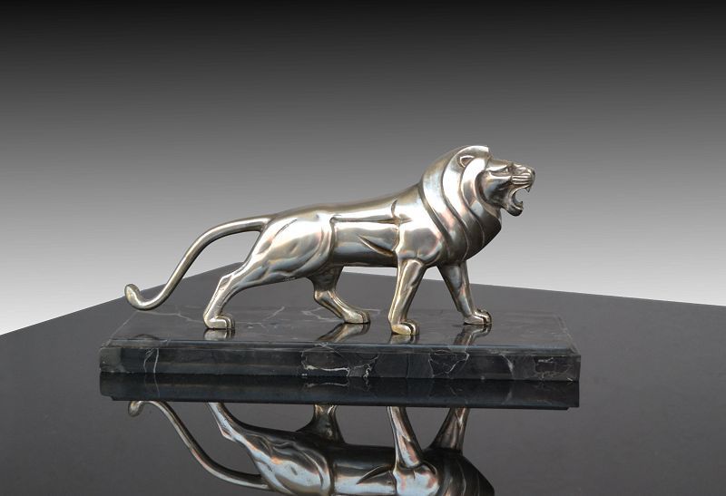 Art deco bronze Lion by Hugues