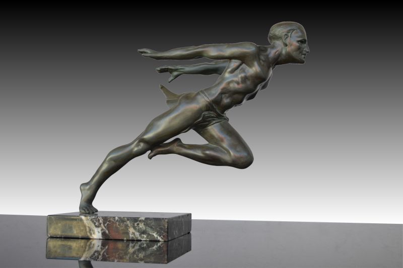1930.fr Valderi Running man sculpture Art deco sculptures bronze