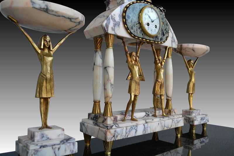 1930.fr Egyptian revival art deco clock gilded bronze - Art deco