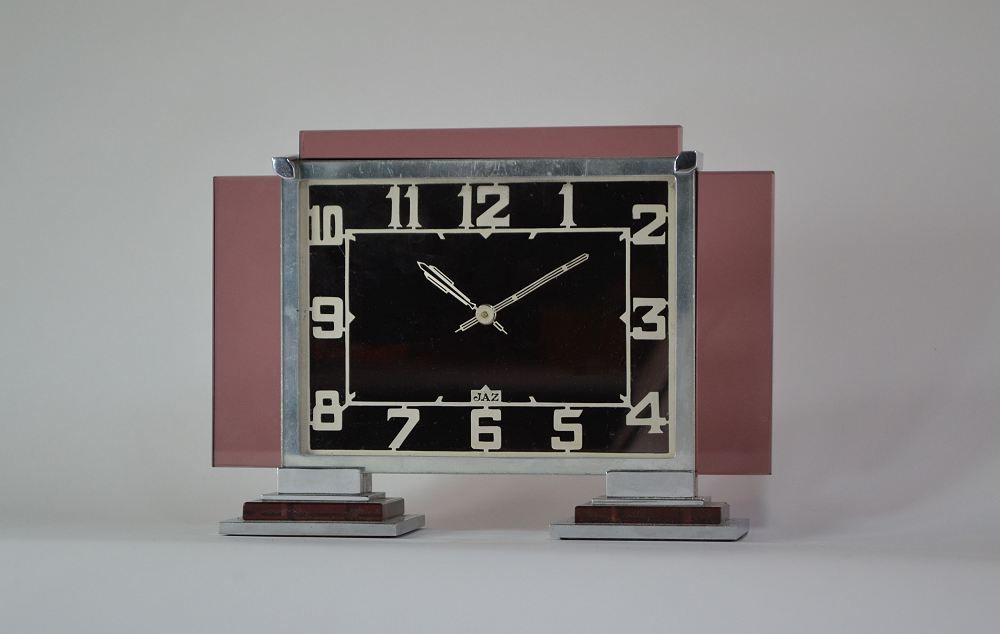 1930.fr Jaz Modernist clock Art deco sculptures bronze clocks vases