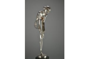 Pierre Le Faguays. Silver plated bronze lady on marble base