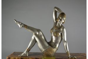 Dh Chiparus. Beach Dancer. Circa 1920 original bronze sculpture