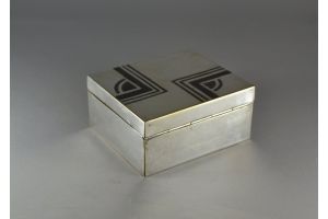 Rare art deco Luc Lanel for Christofle cigarette box. 