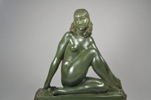 Rare Raymonde GUERBE sculpture. Flower garland lady.