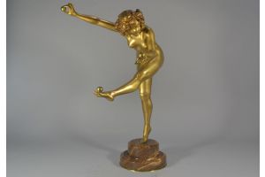 Cl. J. R. Colinet tall bronze juggler.  53cm