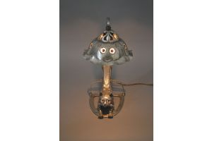 Unusual bronze table lamp with cat