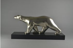 Iconic bronze Lavroff Polar Bear