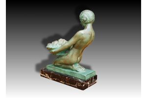 Art deco paper weight Max LeVerrier