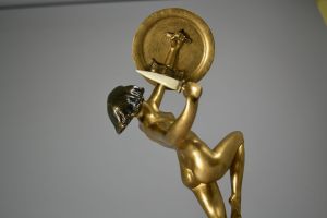 1925 Pierre Le Faguays tall bronze figure : Warrior