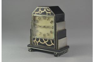 Exquisite art deco lacquer and eggshell clock
