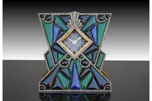 Art deco jewel clock. Cartier ? Boucheron ?