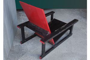 Outstanding Avant garde wood armchair - De Stijl 